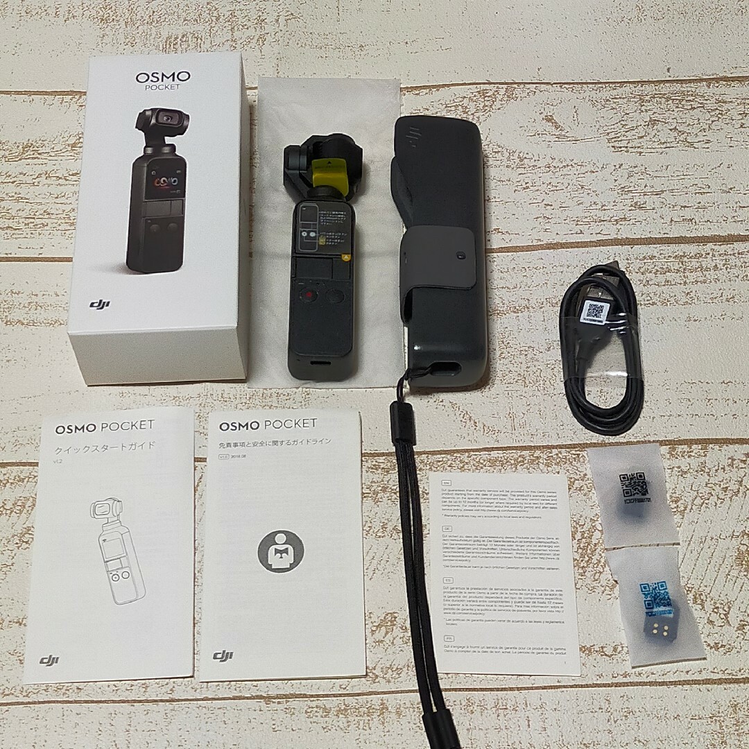 1年保証』 OSMO 【匿名配送】DJI OSMO 4Kカメラ- POCKET【本体＋箱付き