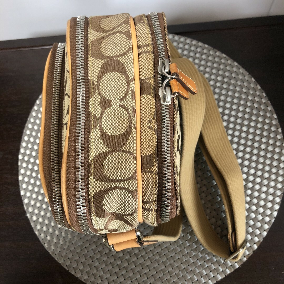 COACH(コーチ)のCOACH / ショルダーバッグ レディースのバッグ(ショルダーバッグ)の商品写真