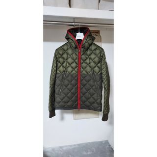 モンクレール(MONCLER)の国内正規品 美品 LEON 掲載 希少 限定 MONCLER GIMBERT モ(ダウンジャケット)