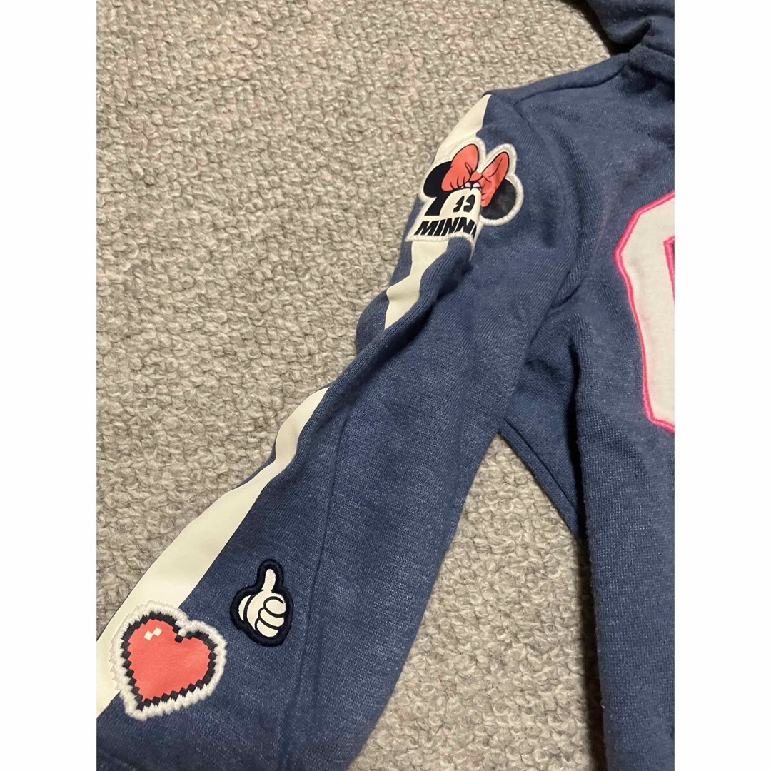 GAP Kids(ギャップキッズ)のギャップ パーカー ミッキー 110cm キッズ/ベビー/マタニティのキッズ服男の子用(90cm~)(ジャケット/上着)の商品写真