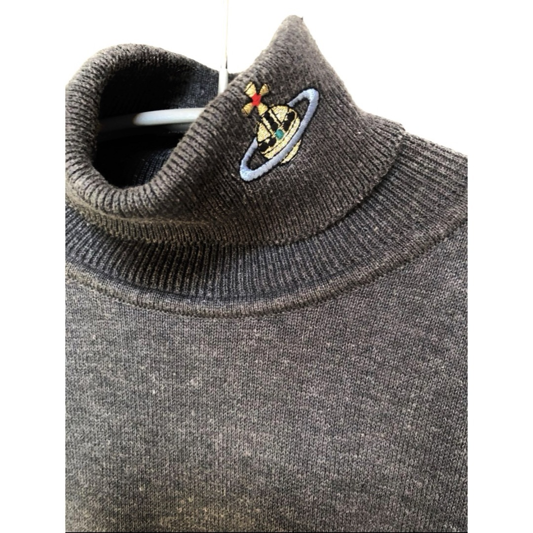 Vivienne Westwood(ヴィヴィアンウエストウッド)のvivienne westwood タートルネック　ニット　M レディースのトップス(ニット/セーター)の商品写真