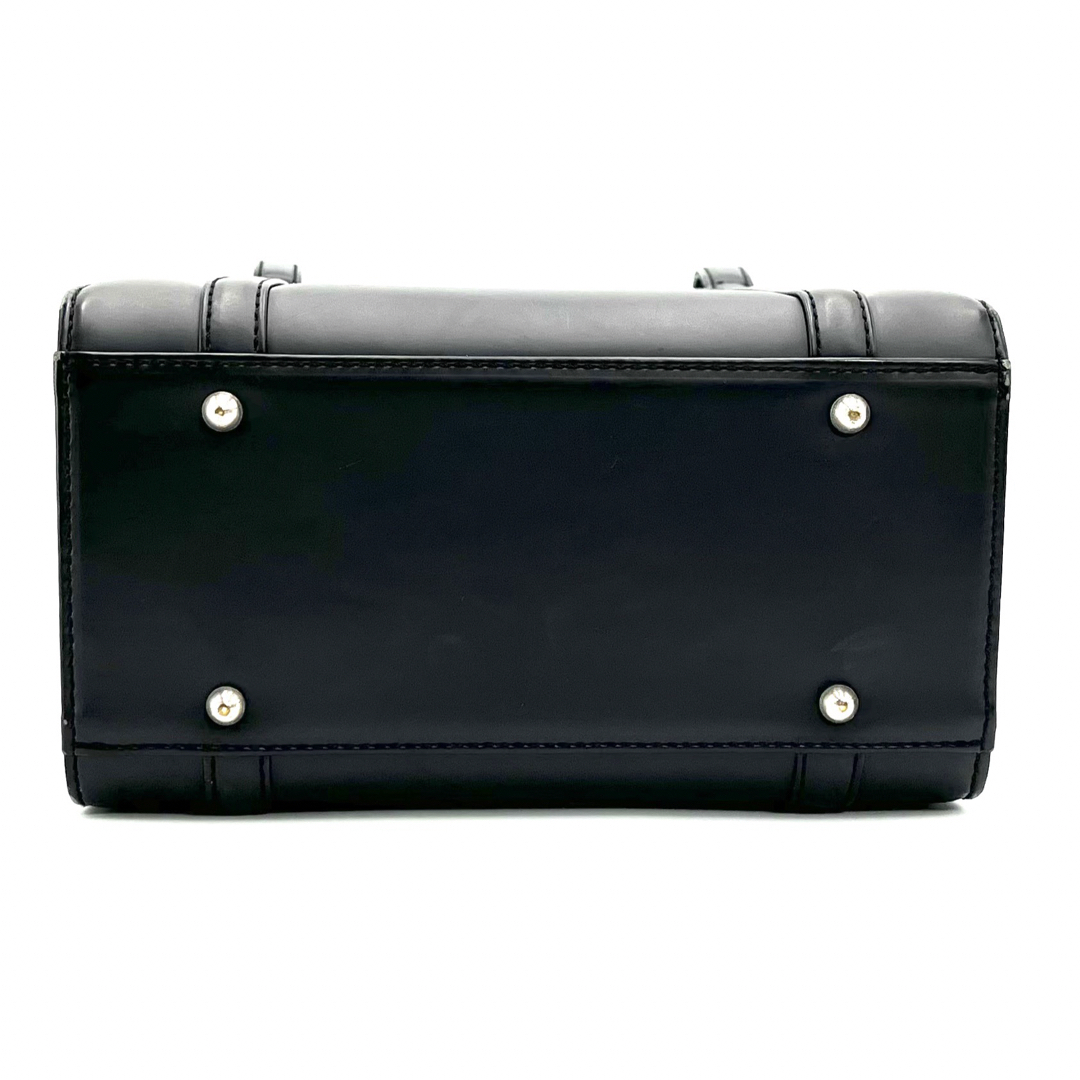 BURBERRY - バーバリーズ スクエア ボックス型 カーフレザー BURBERRY - バーバリーズ スクエア ボックス型 カーフレザー