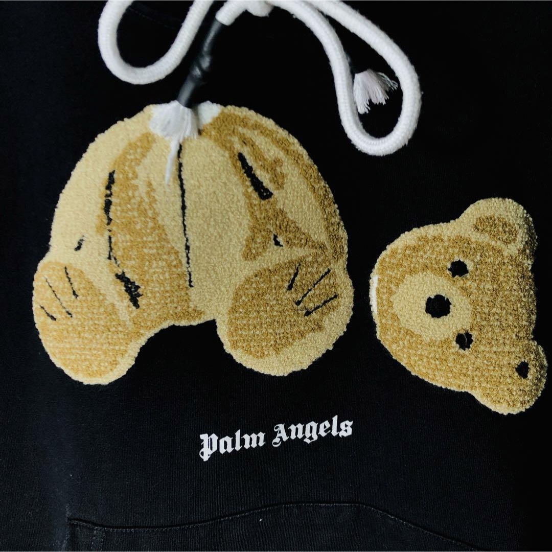 PALM ANGELS(パームエンジェルス)の【人気デザイン】パームエンジェルス ビッグロゴ ベア 刺繍 入手困難 人気カラー メンズのトップス(パーカー)の商品写真