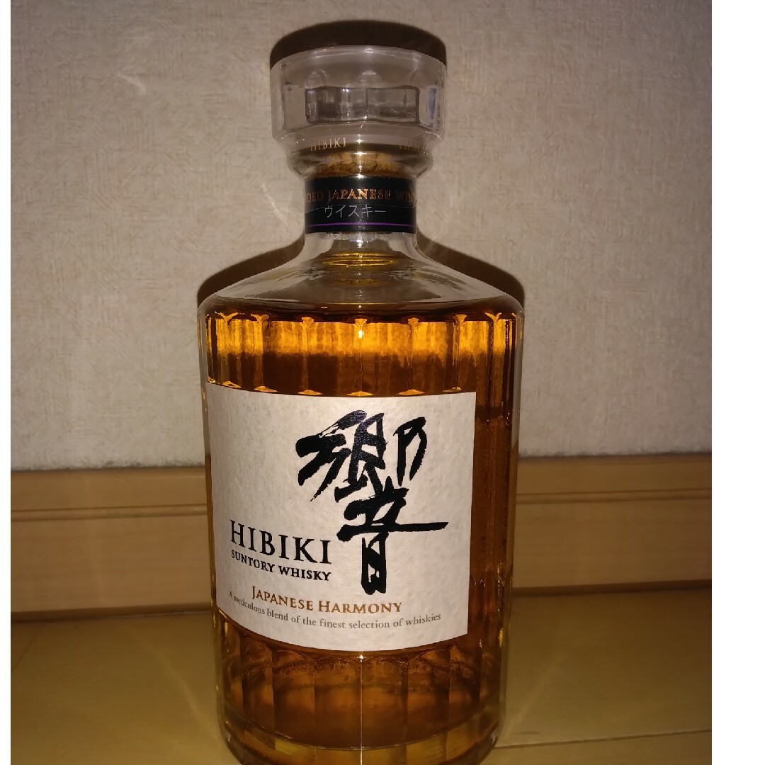 サントリー(サントリー)のサントリー響ジャパニーズハーモニー700ml 食品/飲料/酒の酒(ウイスキー)の商品写真