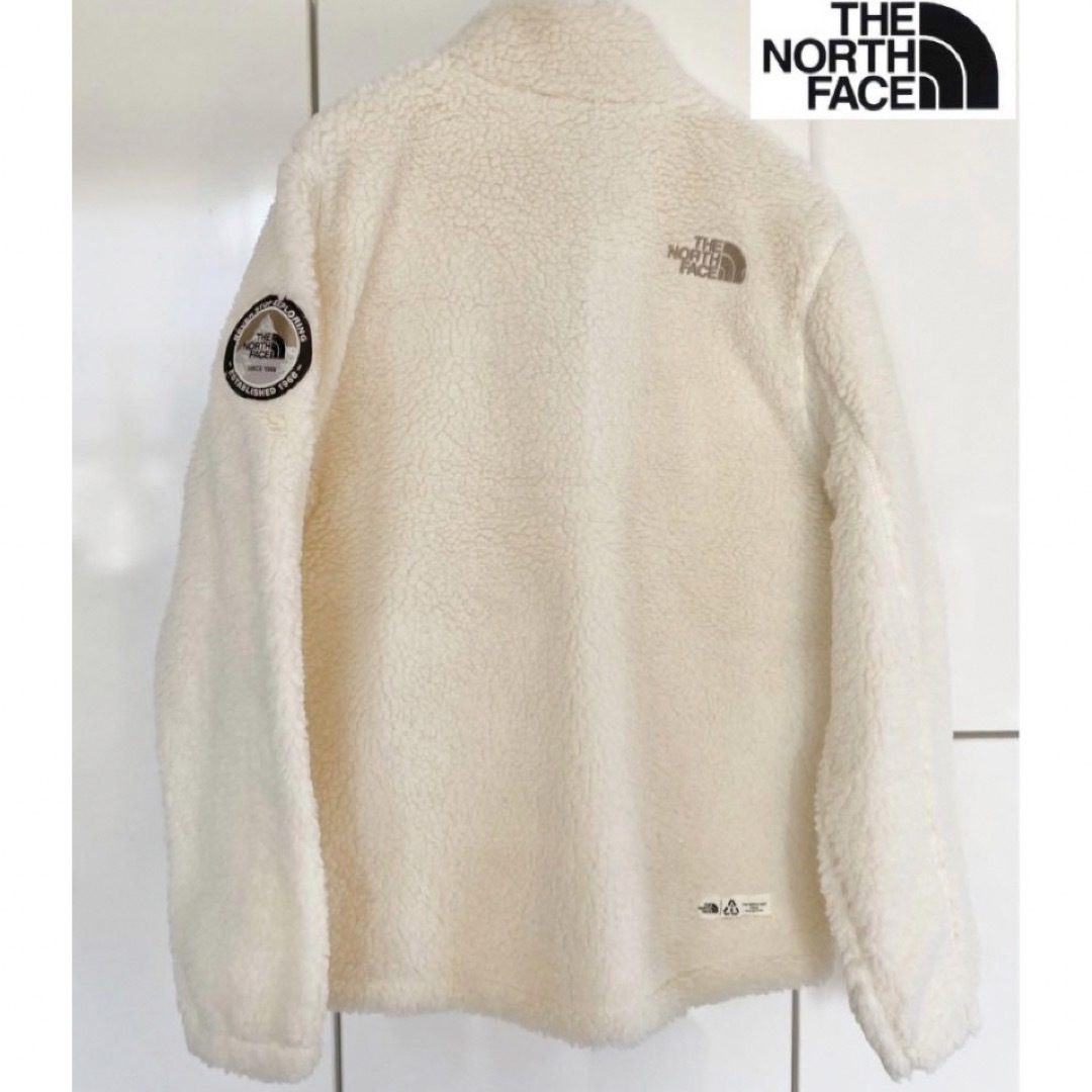 THE NORTH FACE(ザノースフェイス)の韓国限定！ボアジャケットPLAY GREEN FLEECE JACKETホワイト レディースのジャケット/アウター(ブルゾン)の商品写真