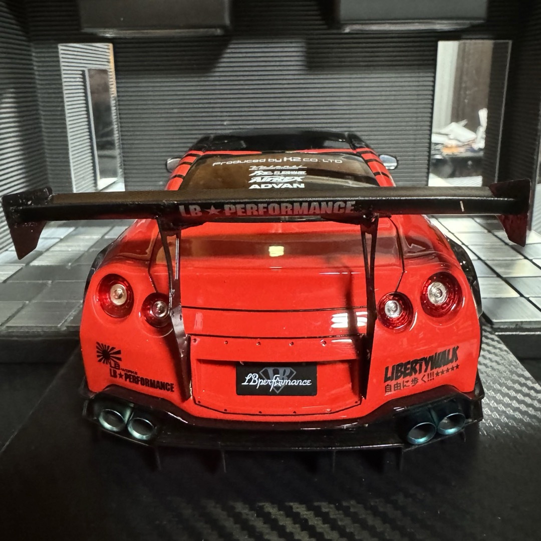 イグニッションモデル 1/18 LB-WORKS GT-R R35 type 2の通販 by イグニッションモデル 1/18 LB-WORKS GT-R R35 type 2の通販 by