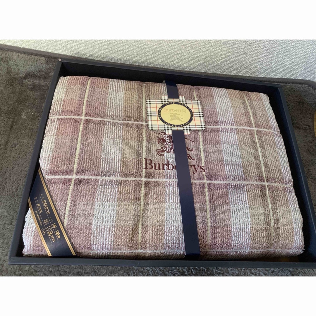 BURBERRY - 未使用◇BURBERRY◇バーバリー◇タオルケット◇140cm BURBERRY - 未使用◇BURBERRY◇バーバリー◇タオルケット◇140cm