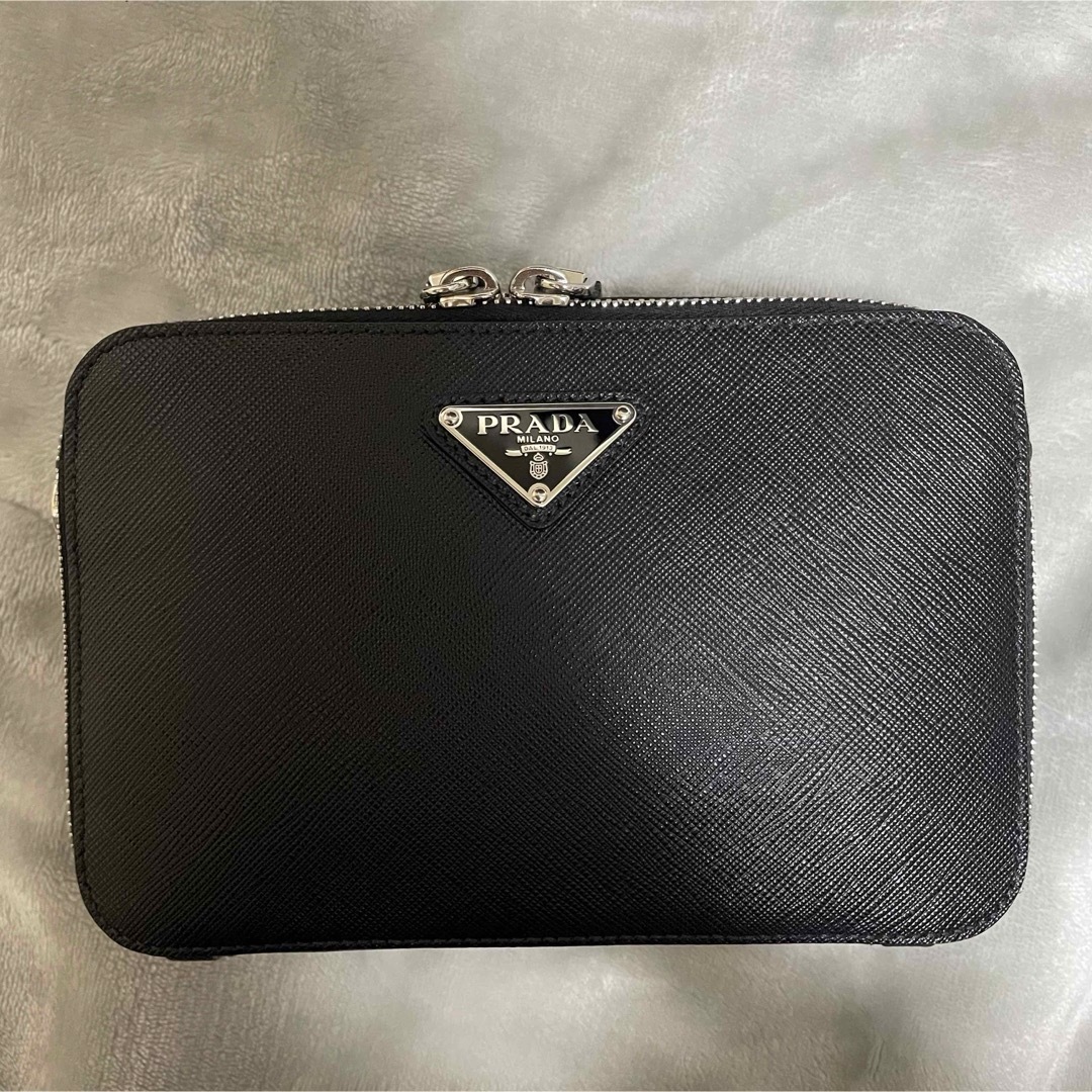 PRADA(プラダ)のPRADA カメラバッグ メンズのバッグ(ショルダーバッグ)の商品写真