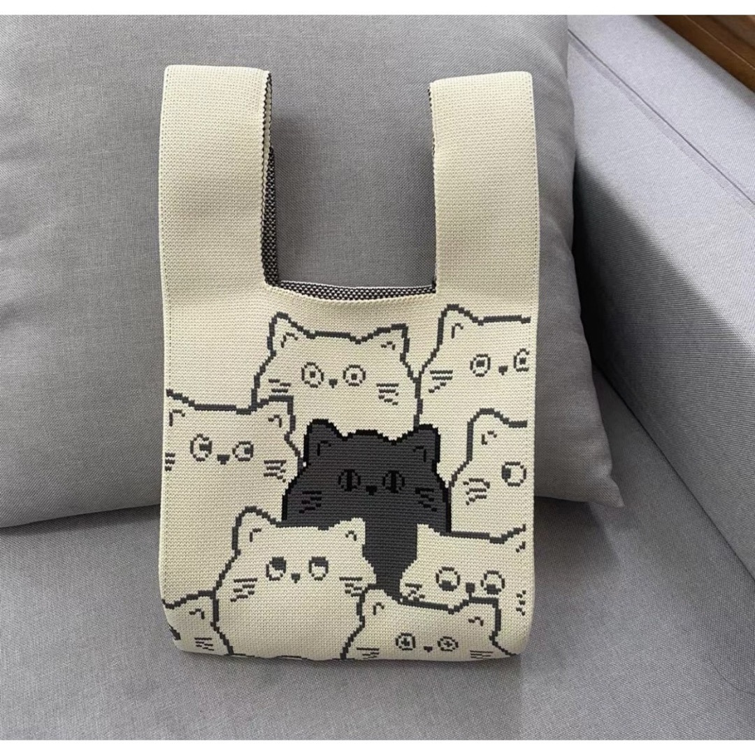 ニット トートバッグ 猫柄バッグ ミニトートバッグ レディース ネコの集会 レディースのバッグ(トートバッグ)の商品写真