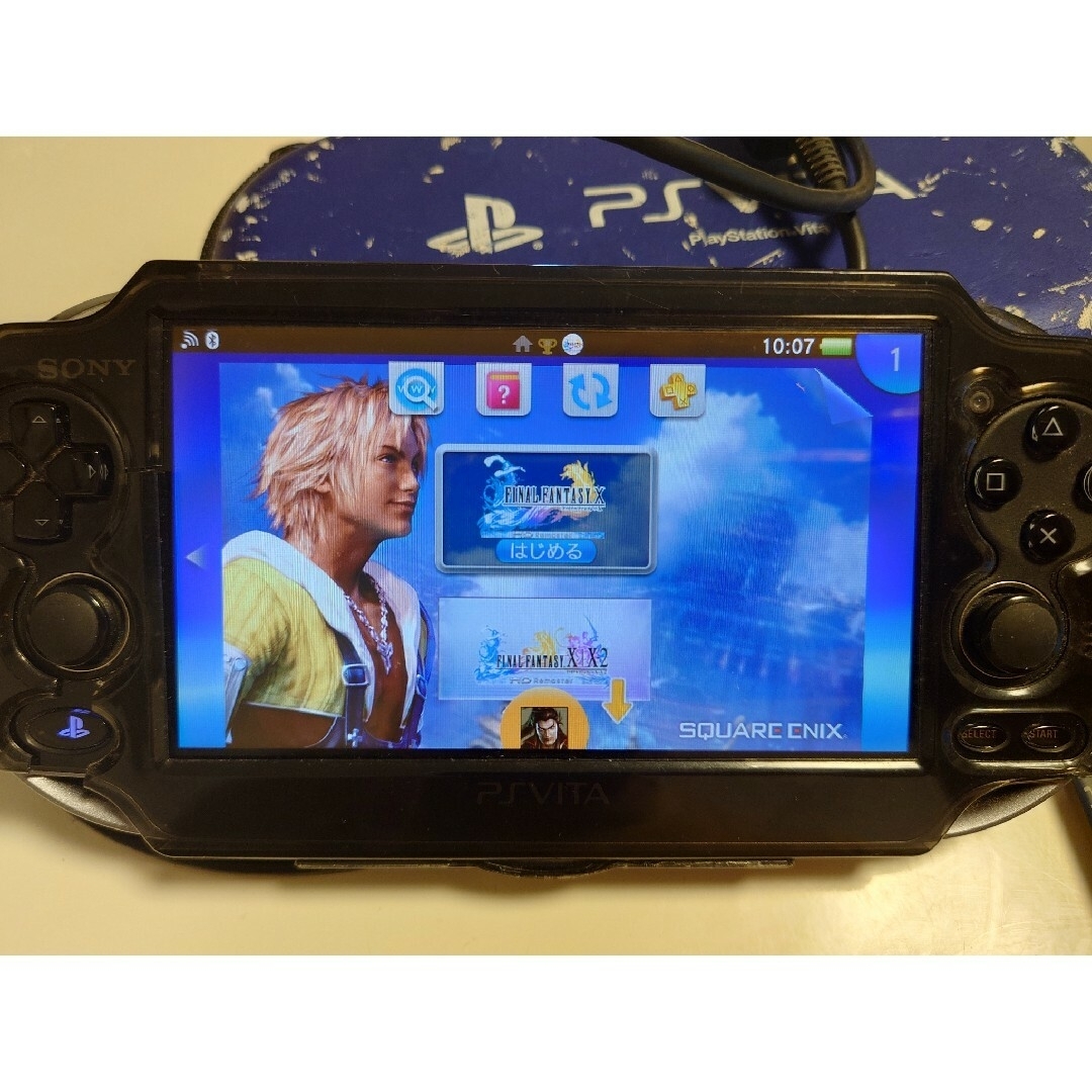 PlayStation Vita(プレイステーションヴィータ)のPS vita本体 FF X/X-2  セット　　送料無料 エンタメ/ホビーのゲームソフト/ゲーム機本体(携帯用ゲーム機本体)の商品写真