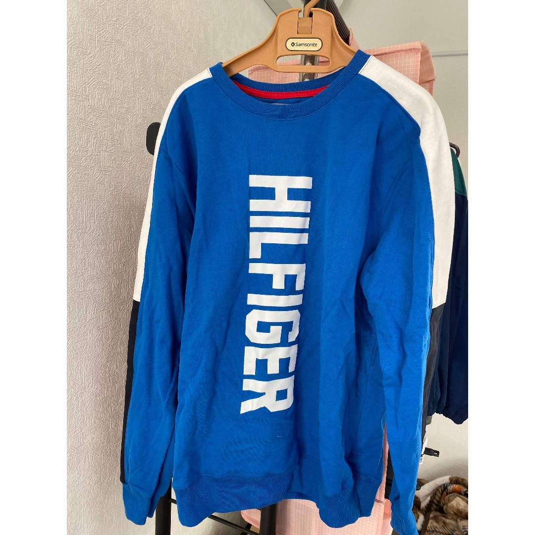 TOMMY HILFIGER(トミーヒルフィガー)のTOMMY HILFIGER スウェット　ブルー メンズのトップス(スウェット)の商品写真