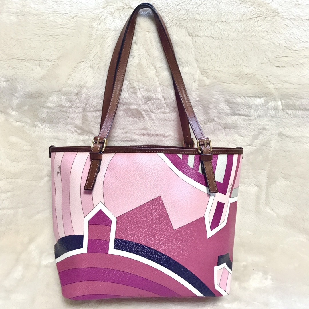 EMILIO PUCCI(エミリオプッチ)の美品 EMILIO PUCCI PVCレザー トートバッグ ショルダーバッグ レディースのバッグ(トートバッグ)の商品写真