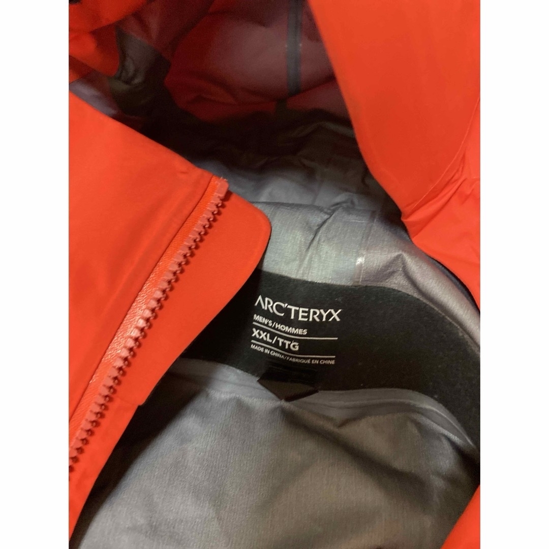 ARC'TERYX(アークテリクス)のアークテリクス　BETA SV ジャケット　ゴアテックス　XXL  メンズのジャケット/アウター(ナイロンジャケット)の商品写真
