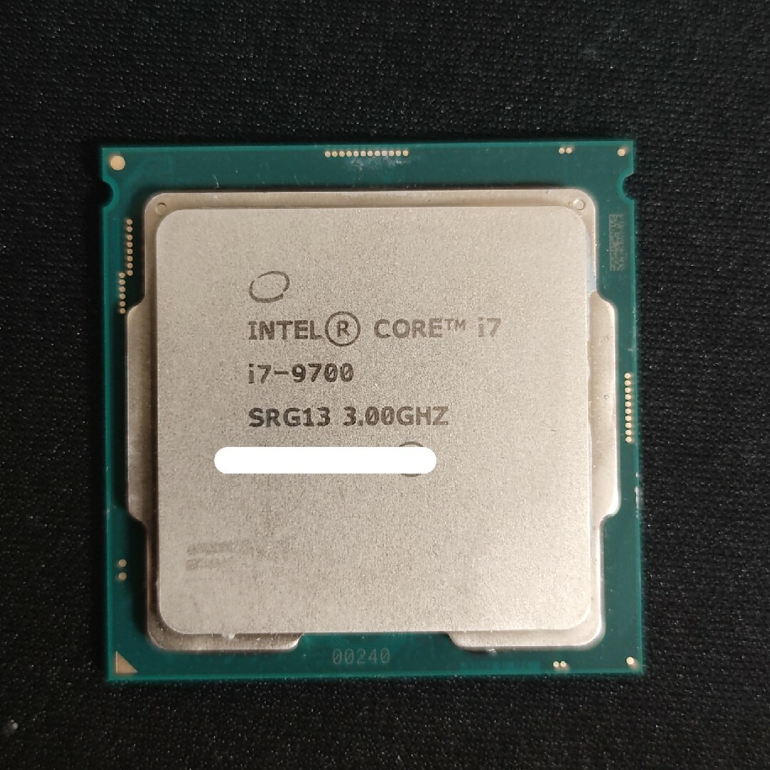 Core i7 9700　3.0GHz LGA1151 65W　SRG13スマホ/家電/カメラ