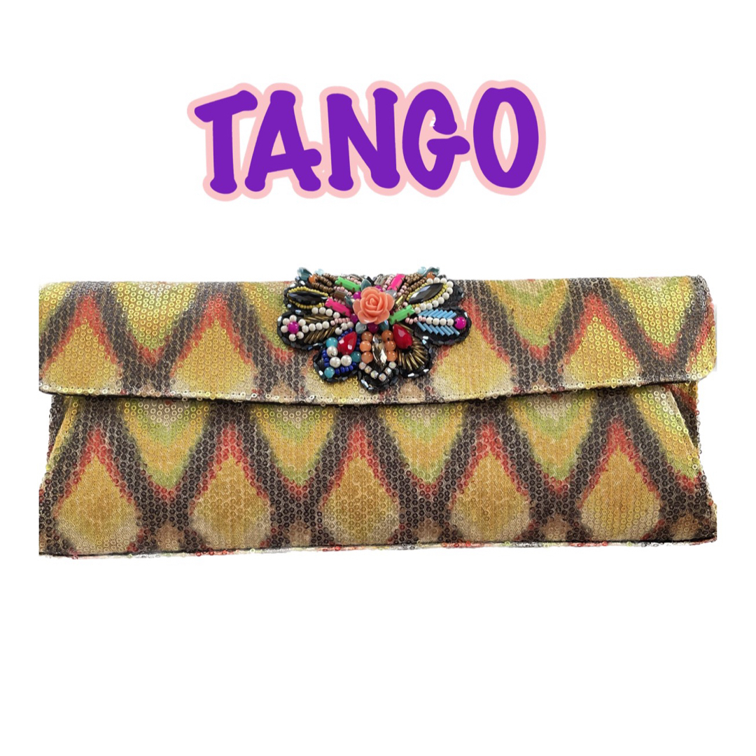 プレゼント新品　TANGO  クラッチバッグ  スパンコール