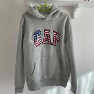 ギャップ(GAP)のGAP  メンズ　パーカーSサイズ(パーカー)