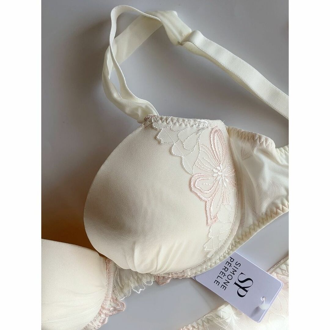 E70+S☆Simone Perele　Boheme シモーヌ ペレールセット白