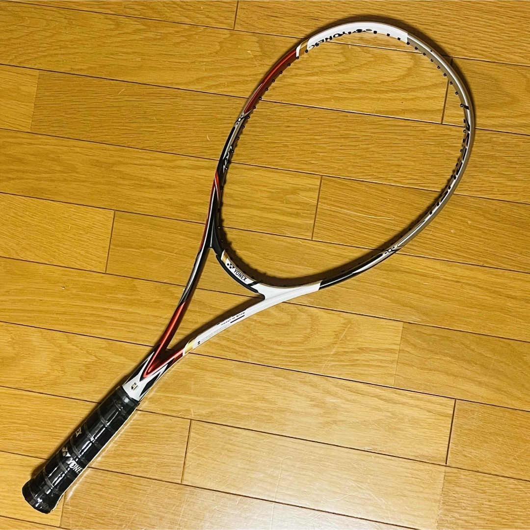 YONEX(ヨネックス)の【新品・未使用】YONEXヨネックス LASERUSH 7V 軟式テニスラケット スポーツ/アウトドアのテニス(ラケット)の商品写真