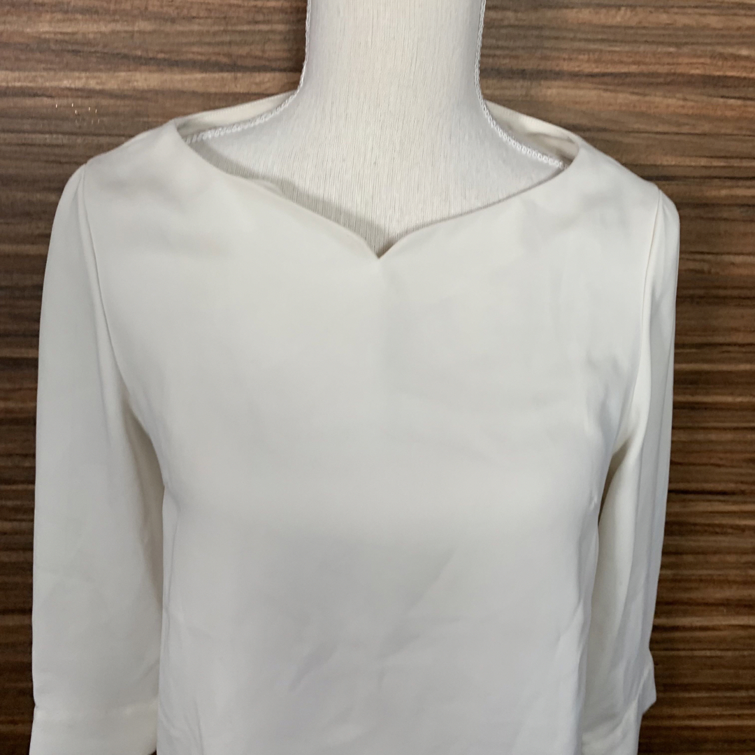 STRAWBERRY-FIELDS(ストロベリーフィールズ)のストロベリーフィールズ シャツ ブラウス 3L相当 白 ホワイト 長袖 無地 レディースのトップス(シャツ/ブラウス(長袖/七分))の商品写真