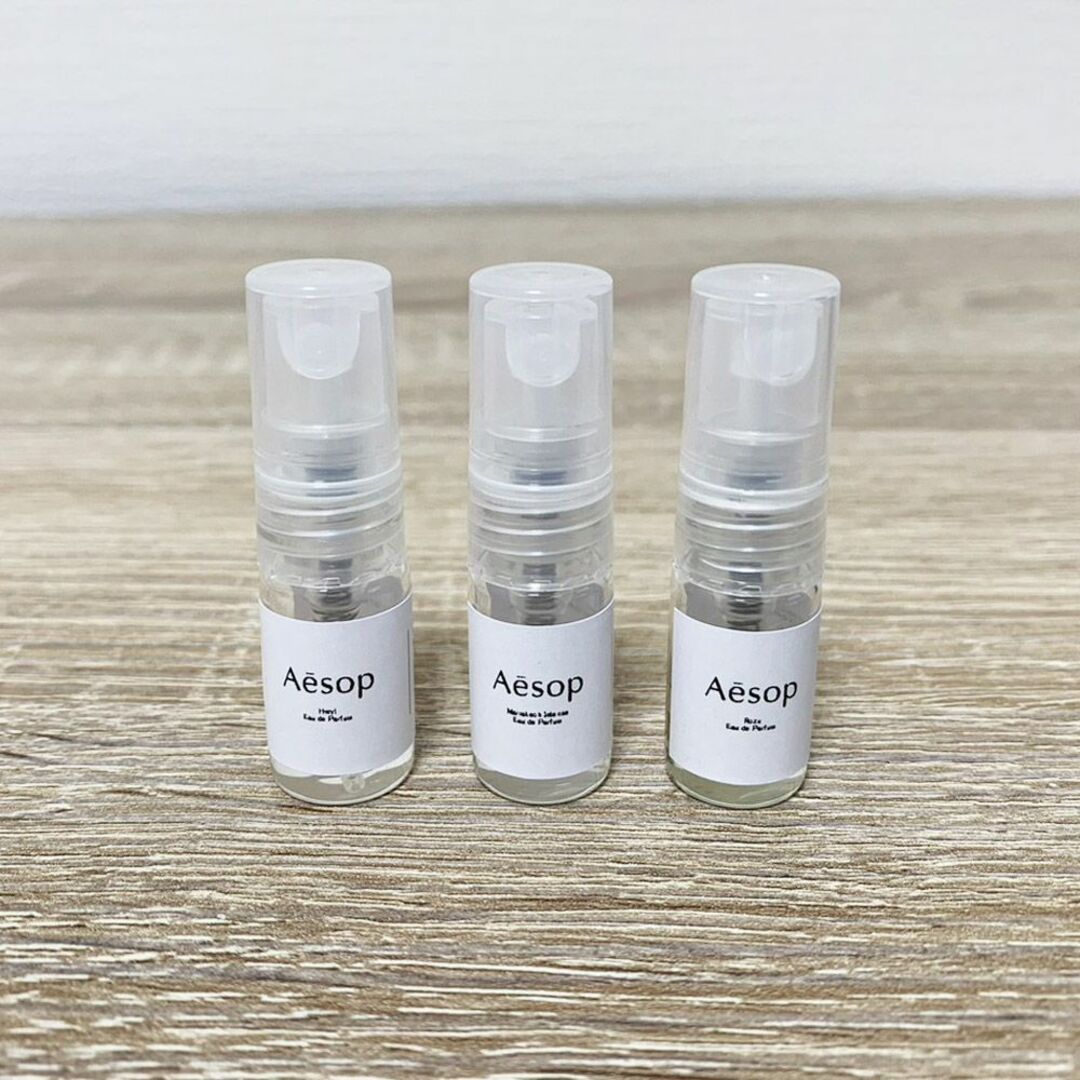 Aesop(イソップ)のイソップ 香水 お試し 1ml 人気 3本セット ヒュイル＆マラケッシュ＆ローズ コスメ/美容の香水(ユニセックス)の商品写真