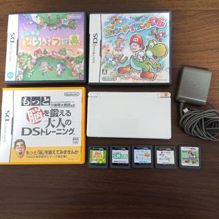 任天堂　Nintendo　DSlite本体　ソフト8set　お買い得❗(携帯用ゲーム機本体)