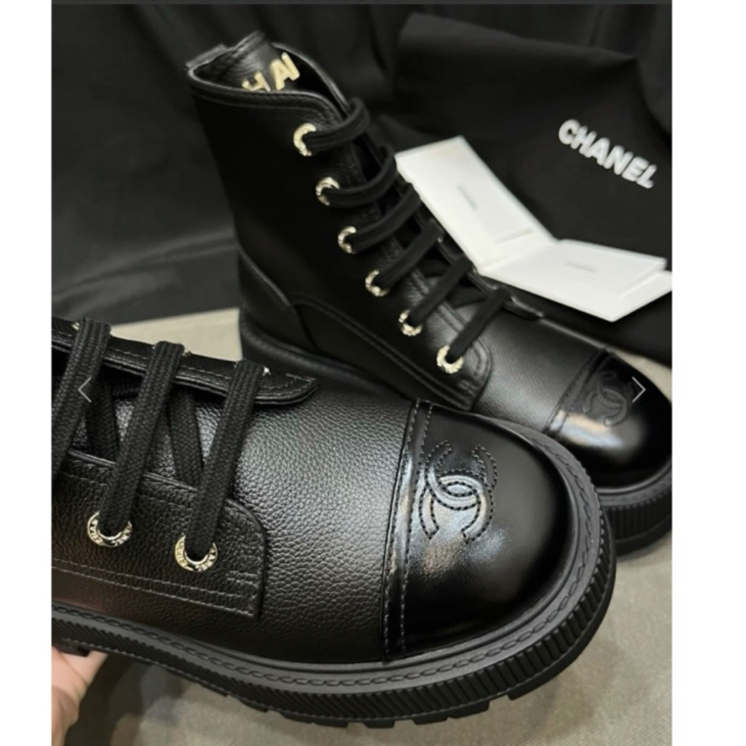 即納 CHANEL 新品 厚底レースアップブーティ | temporada.studio