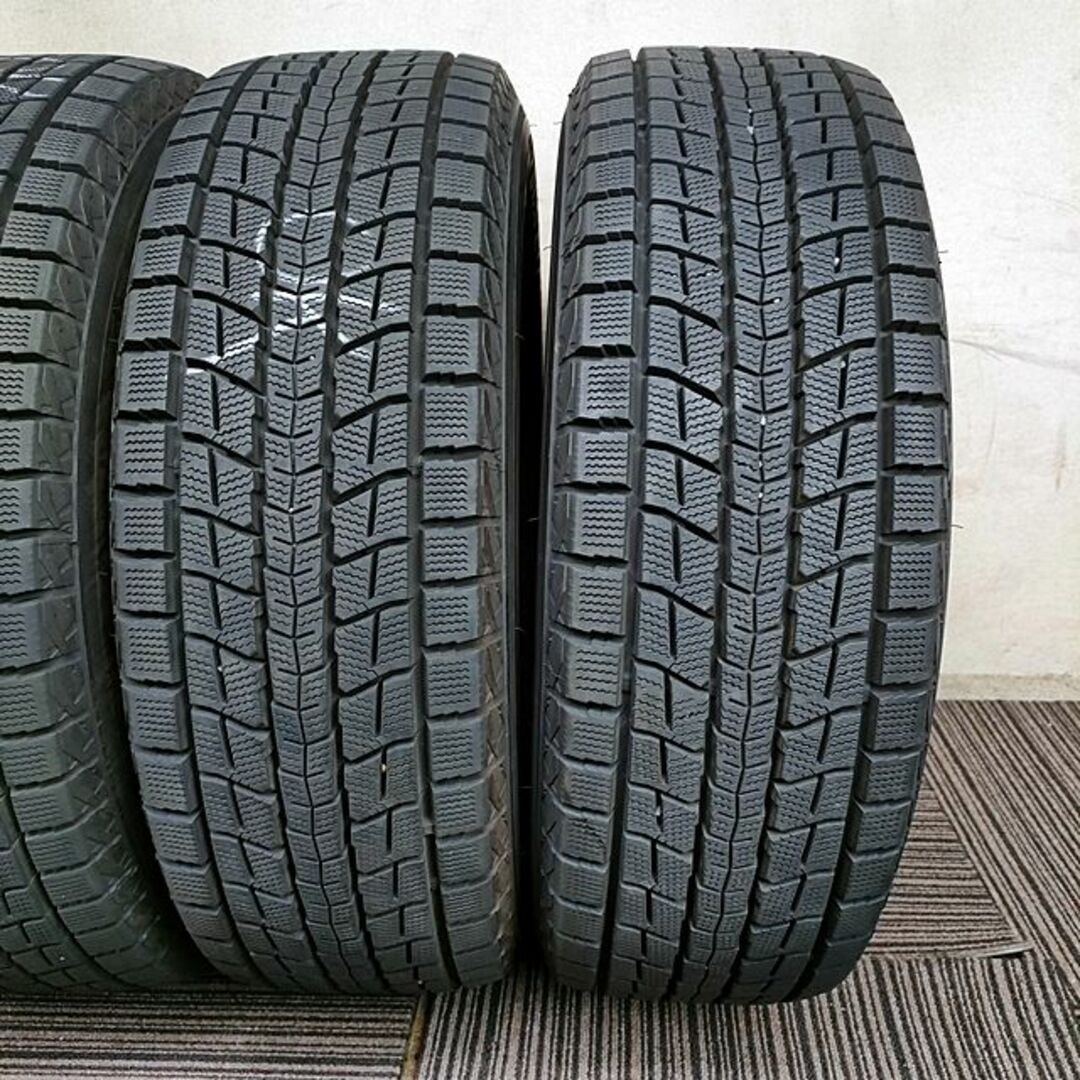 DUNLOP(ダンロップ)のDUNLOP 225/65R17 102Q WINTERMAXX YW320 自動車/バイクの自動車(タイヤ)の商品写真