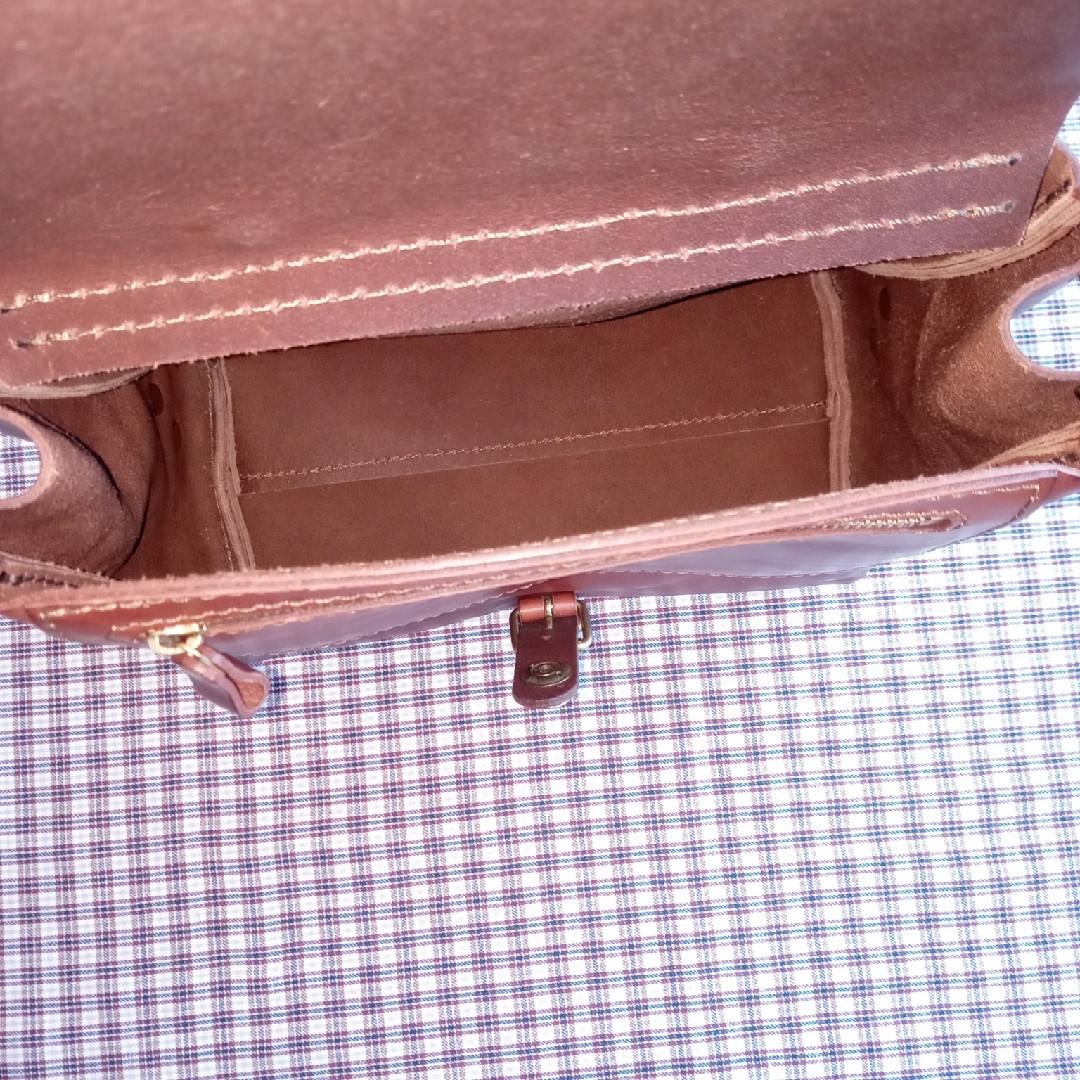HERZ(ヘルツ)のHERZ ﾍﾙﾂ  棒屋根ぽってリック (R−15) レディースのバッグ(リュック/バックパック)の商品写真
