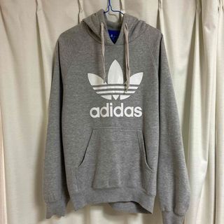 アディダス(adidas)のアディダス　パーカー　グレー(パーカー)