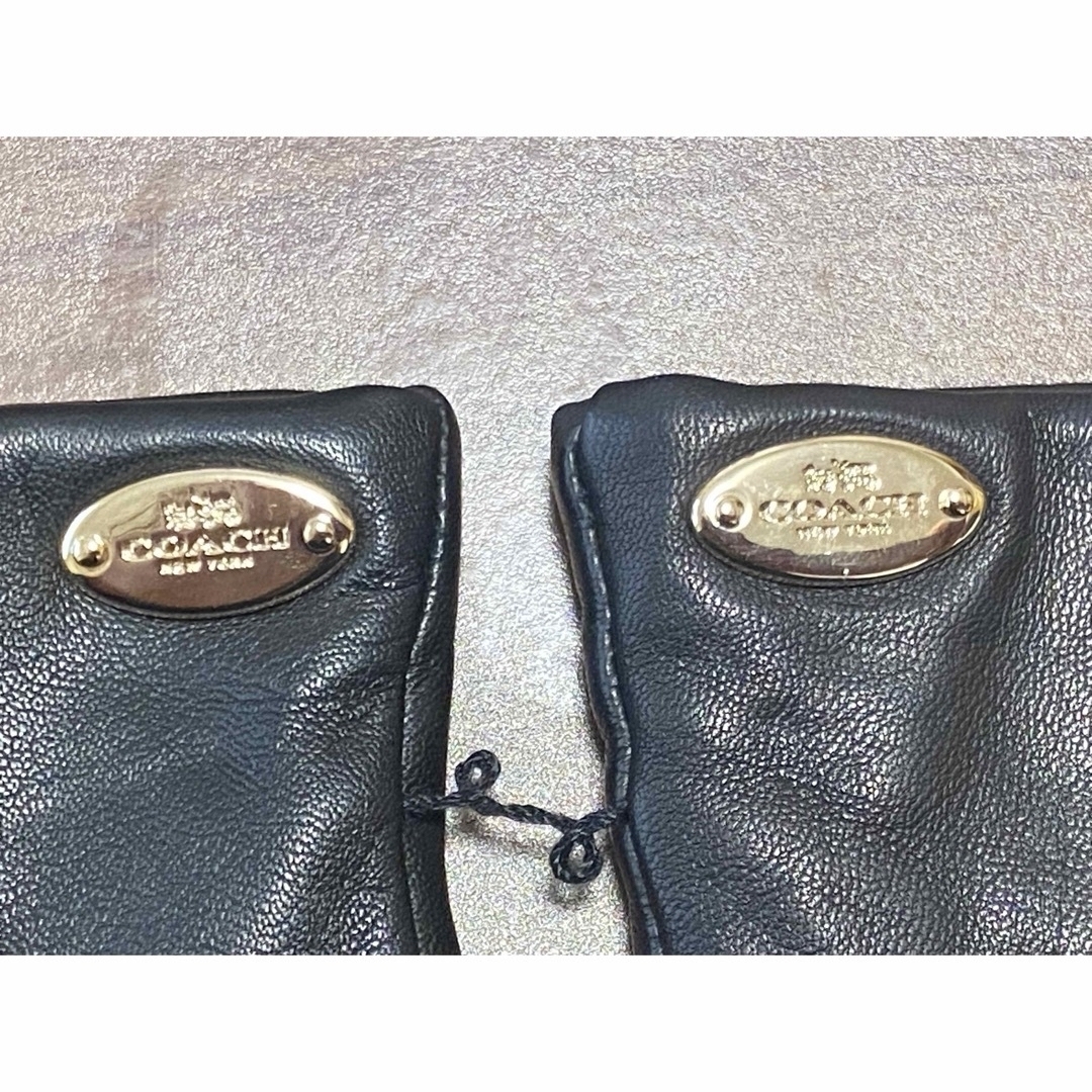 COACH(コーチ)のcoach 手袋 レディースのファッション小物(手袋)の商品写真