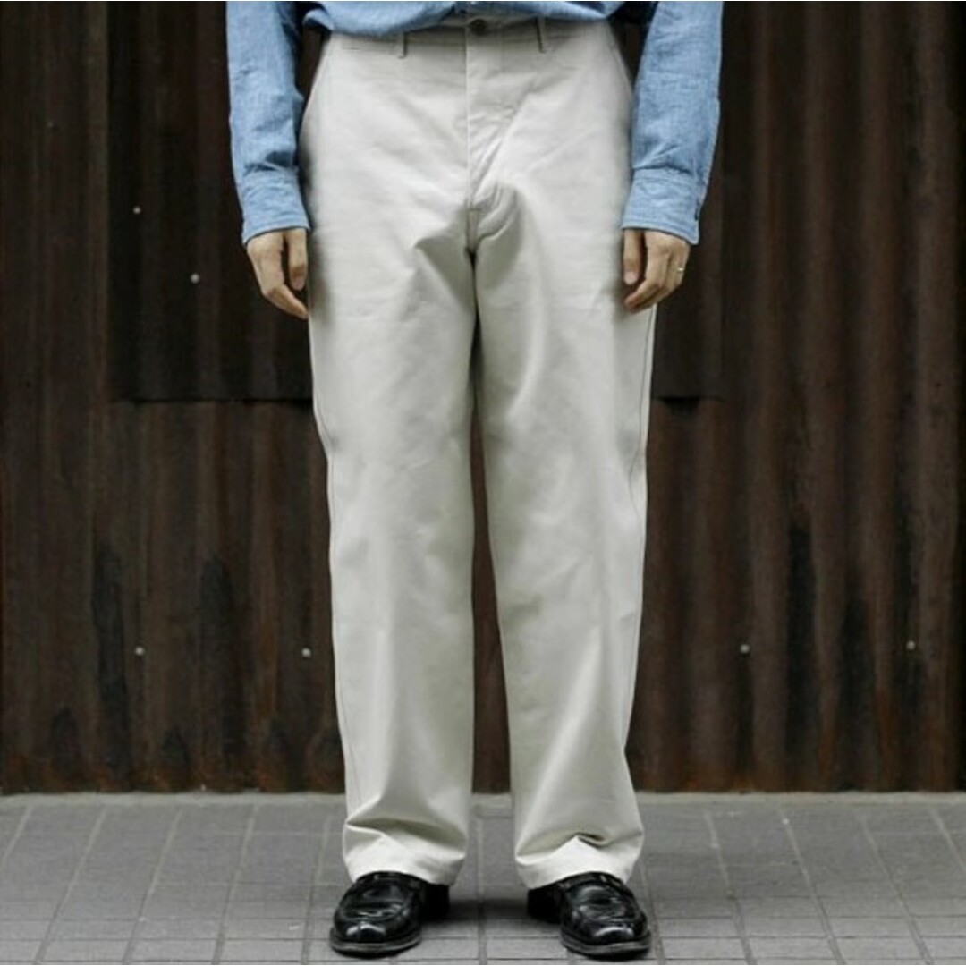 Scye(サイ)のSCYE BASICS サイベーシックス 23SS 日本製 San Joaquin Cotton Chino 41Khaki Trousers サンホアキンコットンチノ 41カーキ トラウザーズ 5723-81501 30 Oyster Beige チノパン パンツ ボトムス【中古】【SCYE BASICS】 メンズのパンツ(チノパン)の商品写真