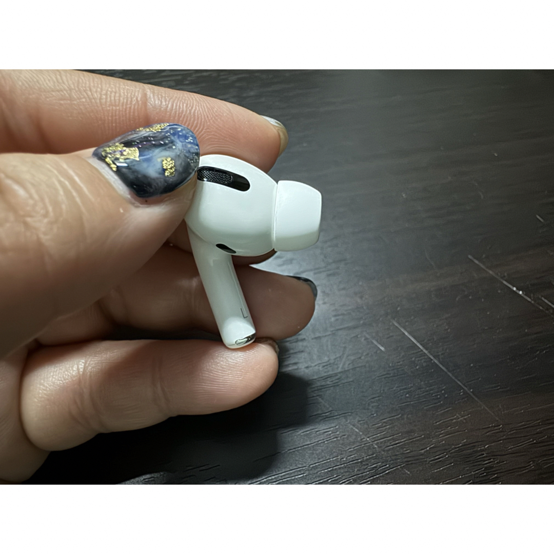 スマホ/家電/カメラAirPods Pro (第一世代) 左耳のみ