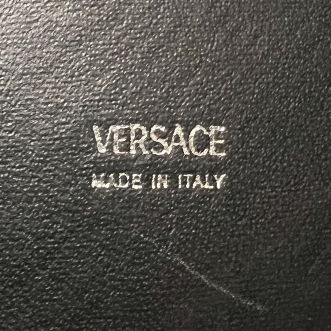VERSACE(ヴェルサーチ)のVERSACE ヴェルサーチェ メデューサ レザー コインケース ブラック メンズのファッション小物(コインケース/小銭入れ)の商品写真
