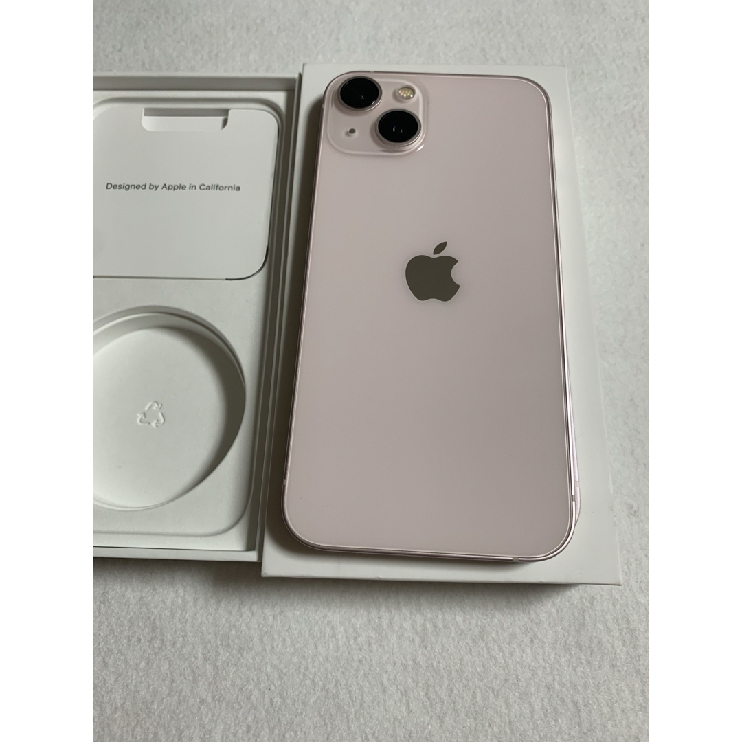 超美品　国内版　simフリー　iPhone13 256GB ピンク色 スマホ/家電/カメラのスマートフォン/携帯電話(スマートフォン本体)の商品写真