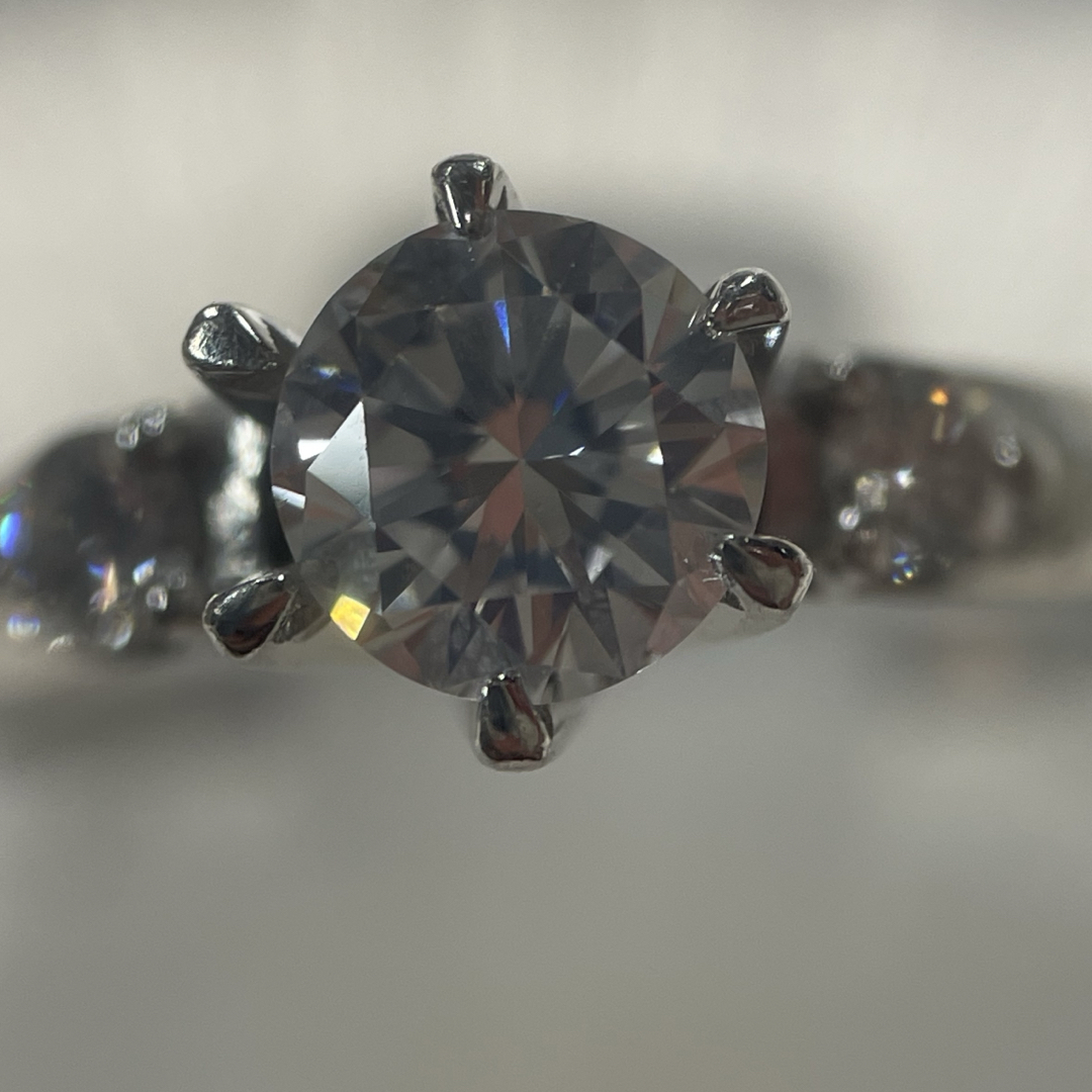 pt900 ダイヤモンドトータル0.5ct UP リング レディースのアクセサリー(リング(指輪))の商品写真