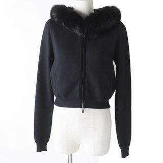 フォクシー(FOXEY)の極美品☆正規品 フォクシー 37438 Littele Parka 襟フォックスファー・フード付き シルク混カシミヤ ニットカーディガン／パーカー 黒 38(カーディガン)