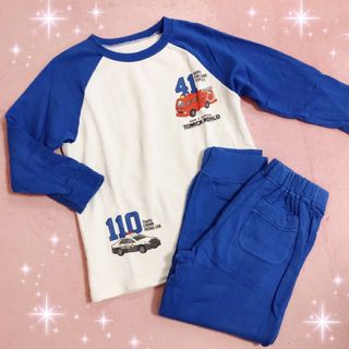 ユニクロ(UNIQLO)の☆ユニクロKIDS☆トミカコラボ☆ウルトラストレッチ☆スウェットセット☆ブルー(パジャマ)