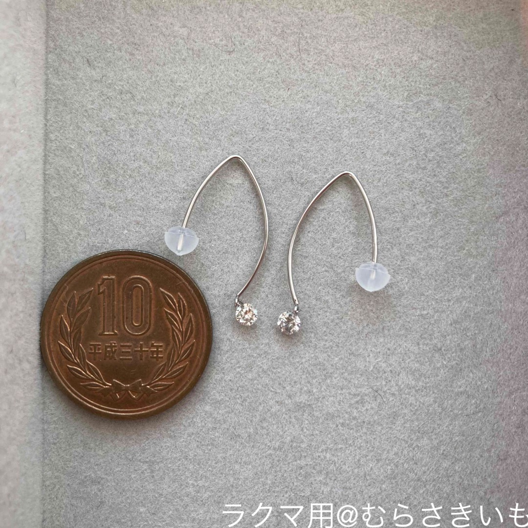 0.22カラット ダイヤ プラチナ ロング フック ピアス レディースのアクセサリー(ピアス)の商品写真