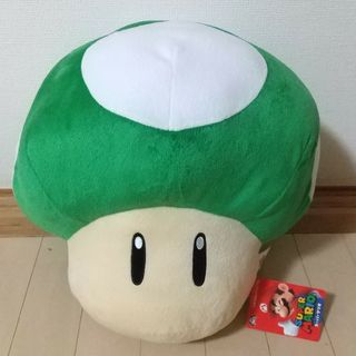 ニンテンドウ(任天堂)のマリオ　キノコ　特大ぬいぐるみ(ぬいぐるみ)