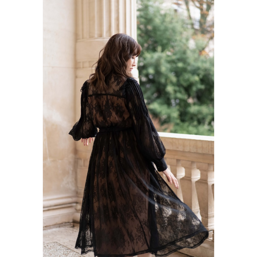 Her lip to(ハーリップトゥ)のHerlipto Romantic Lace Belted Dress レディースのワンピース(ロングワンピース/マキシワンピース)の商品写真