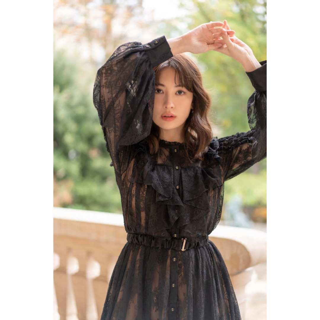 Her lip to(ハーリップトゥ)のHerlipto Romantic Lace Belted Dress レディースのワンピース(ロングワンピース/マキシワンピース)の商品写真