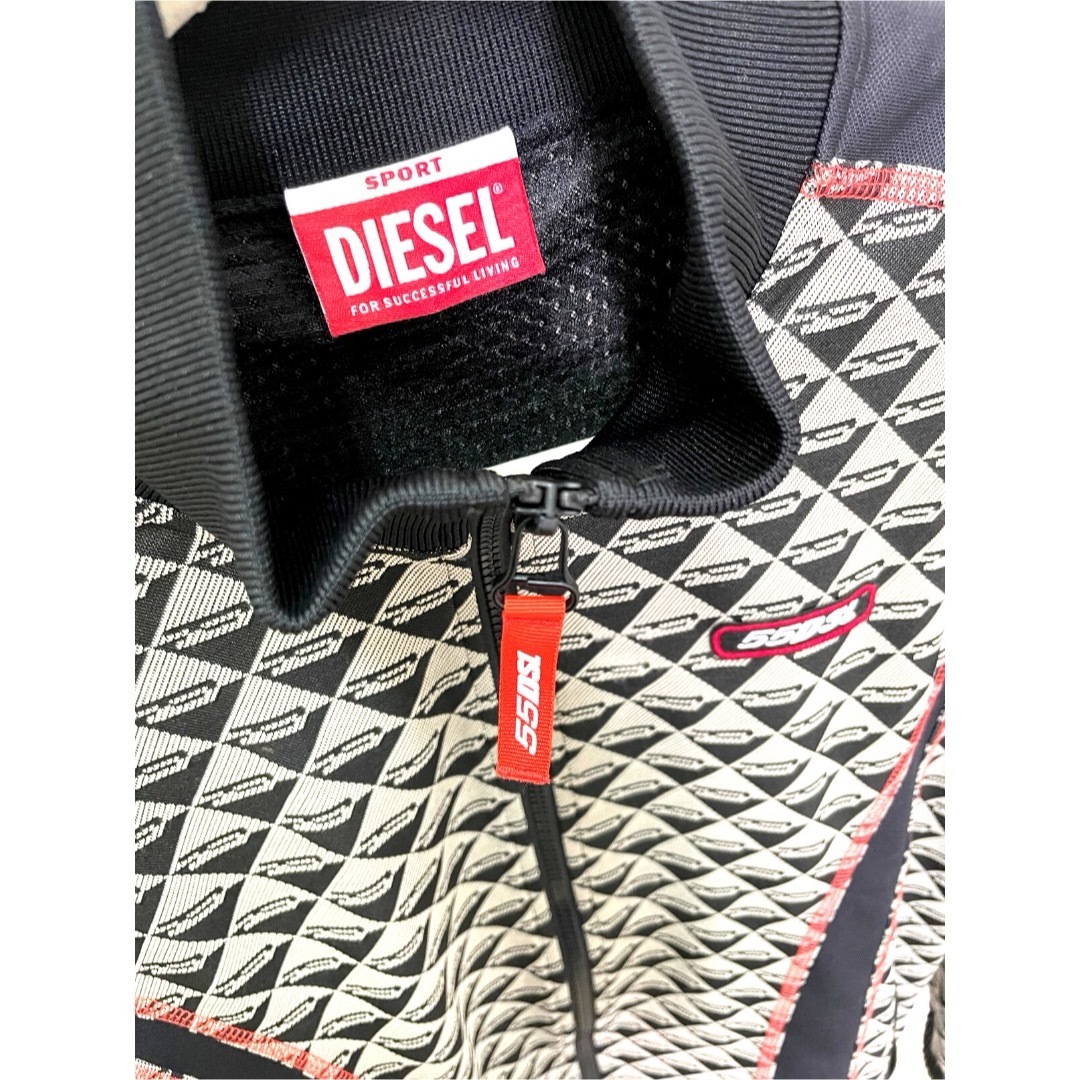 DIESEL(ディーゼル)の美品　DIESEL ディーゼル　ロゴ　ジャケット　Sサイズ メンズのジャケット/アウター(その他)の商品写真