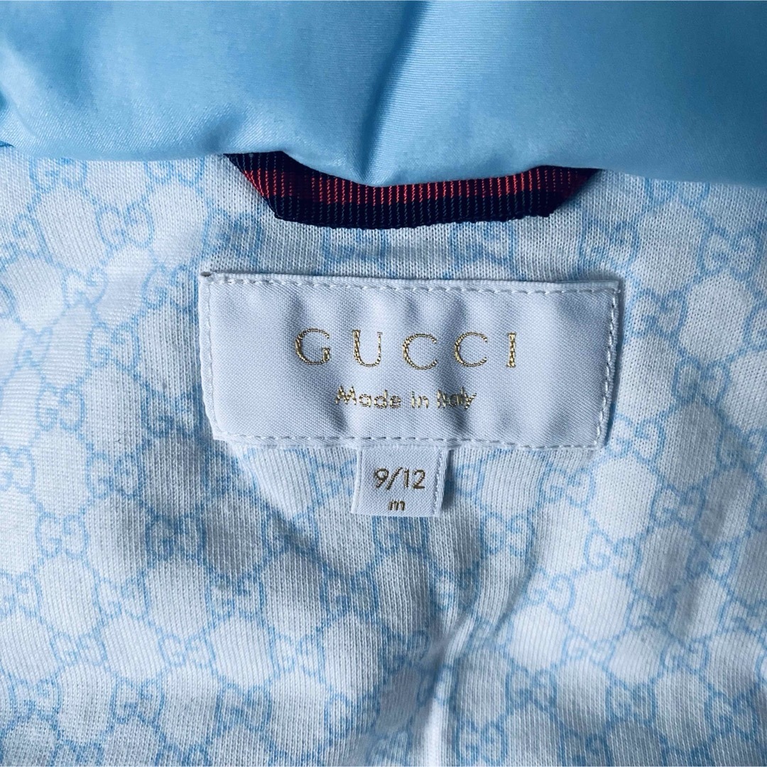 Gucci(グッチ)のGUCCI グッチ ベビーダウン ブルー キッズ/ベビー/マタニティのベビー服(~85cm)(ジャケット/コート)の商品写真