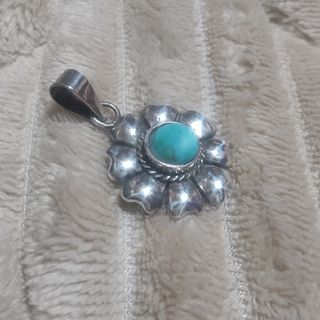 インディアンジュエリー(INDIAN JEWELRY)のインディアンジュエリー・VINTAGEフラワーネックレス・希少(ネックレス)