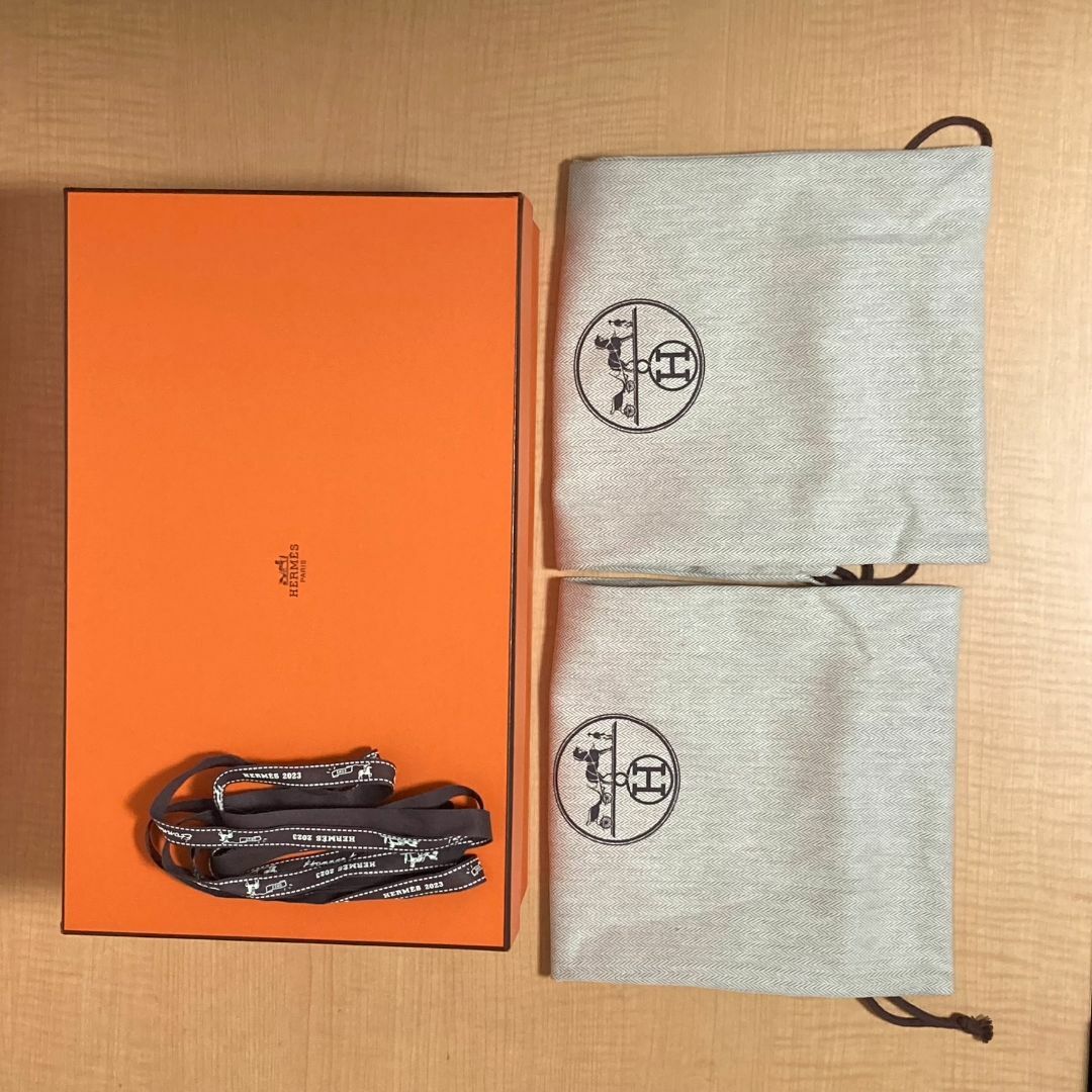 Hermes(エルメス)の新品　エルメス　モカシン　ローファー メンズの靴/シューズ(スリッポン/モカシン)の商品写真