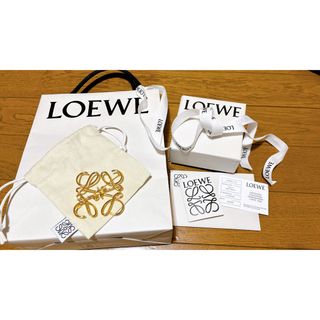 ロエベ(LOEWE)のloeweブローチ　ロエベ(ブローチ/コサージュ)