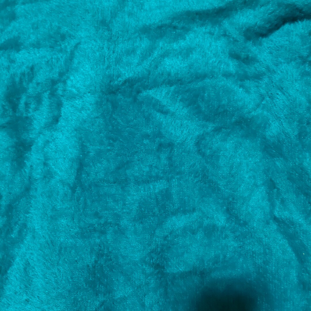 ファーニットカーディガンおしりが隠れるくらいの長さМ〜Lサイズボタン青緑グリーン レディースのトップス(カーディガン)の商品写真