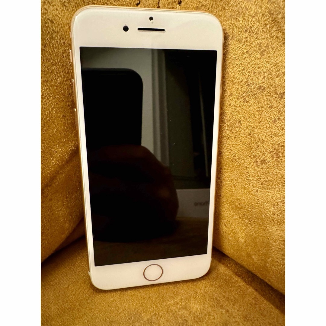 iPhone - docomo購入 iPhone8 64GB ゴールド 美品 女性ワン