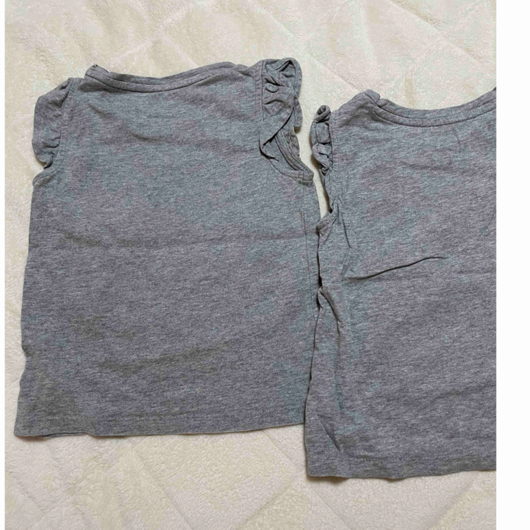 babyGAP(ベビーギャップ)のbaby GUPノースリーブ 2枚 110 キッズ/ベビー/マタニティのキッズ服女の子用(90cm~)(Tシャツ/カットソー)の商品写真