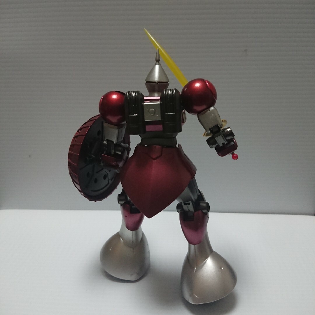 BANDAI(バンダイ)のHGギャン グフカスタム 塗装完成品 エンタメ/ホビーのおもちゃ/ぬいぐるみ(プラモデル)の商品写真